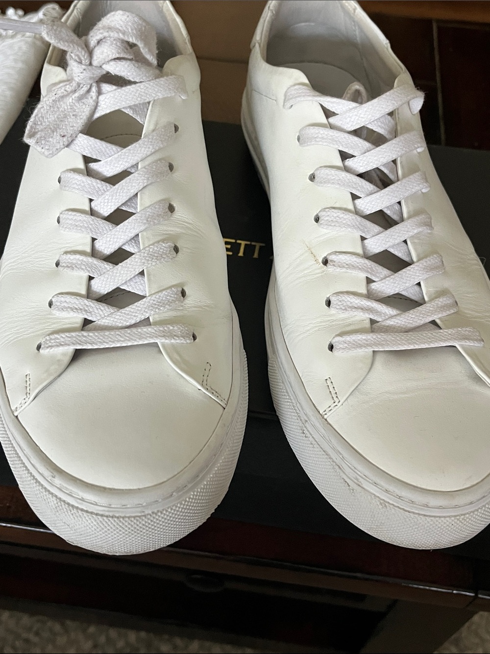 Beckett Simonon White Leather Low-Top Sneakers with Tonal Laces - Picture 7 of 16